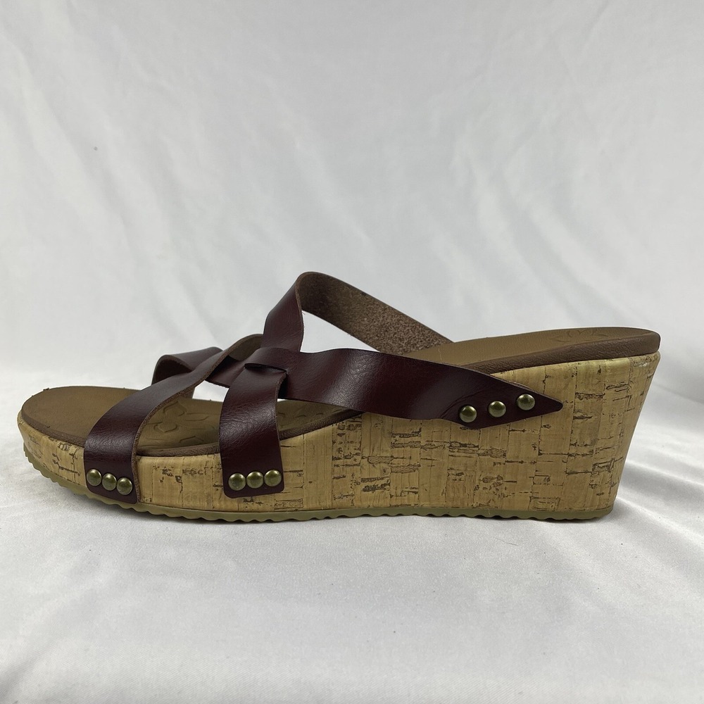 Skechers Luxe Foam Maroon leather strappy flat slip slides mules sandals Size 6